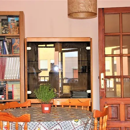Heraclio 23 Apartment